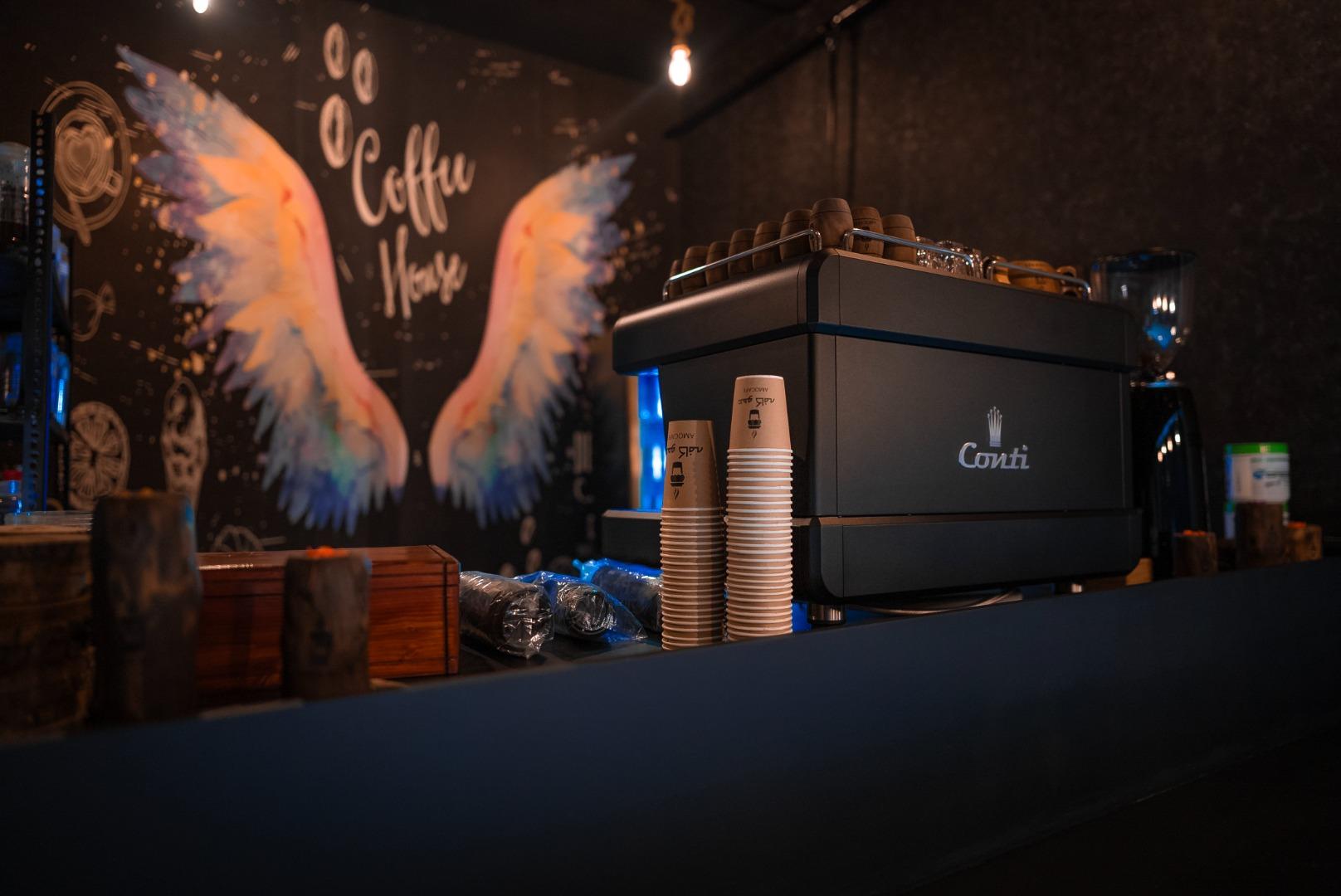 عکس عمو کافه