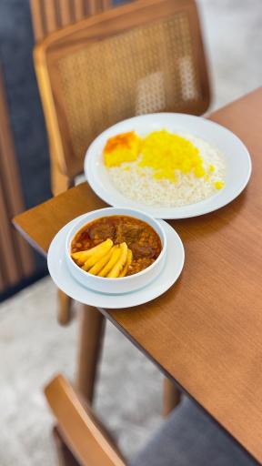 رستوران شیرین پلو