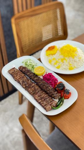 رستوران شیرین پلو