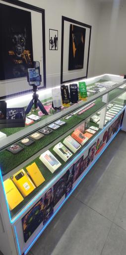 عکس گالری موبایل لئون 