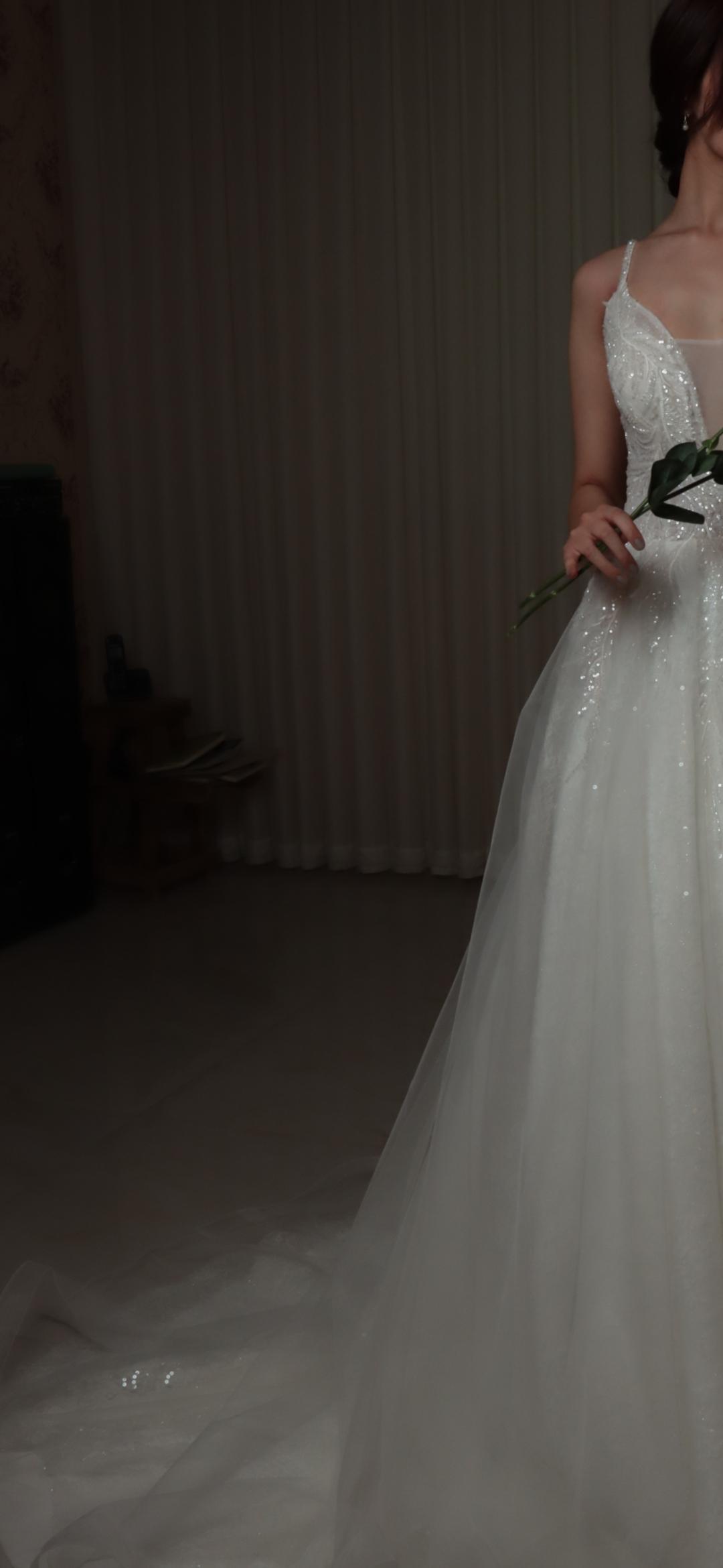 عکس مزون عروس رز سفید