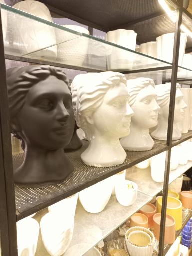 عکس مجموعه بازار گل و گیاه شهید لشکری