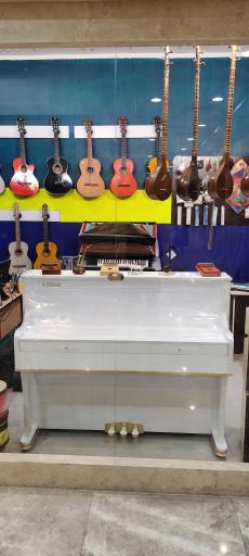 عکس گالری موسیقی اندیشه