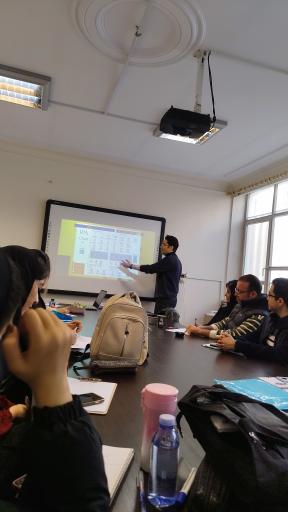 عکس آکادمی زبان فاران