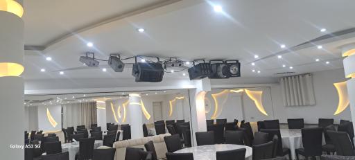 عکس کافه رستوران رویال