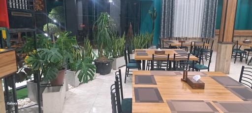 عکس کافه رستوران رویال