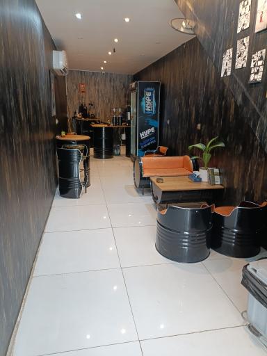 عکس کافه شرق 