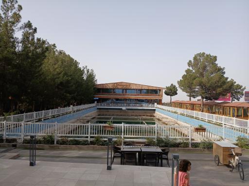 عکس رستوران بین المللی روناک 