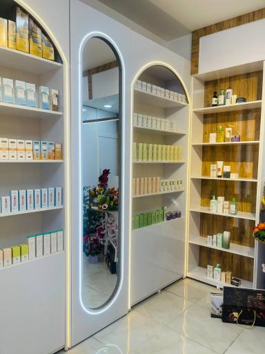 عکس خانه پوست یاسی