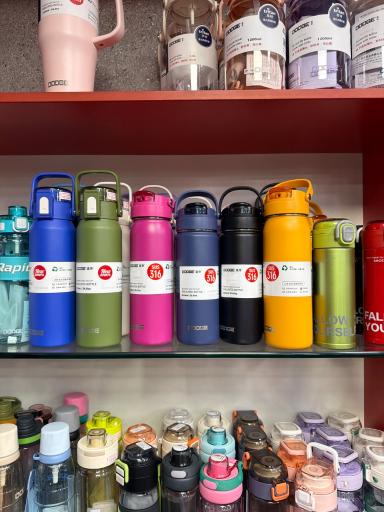 عکس فروشگاه ورزشی تکنیک