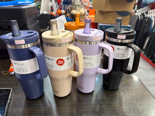 عکس فروشگاه ورزشی تکنیک