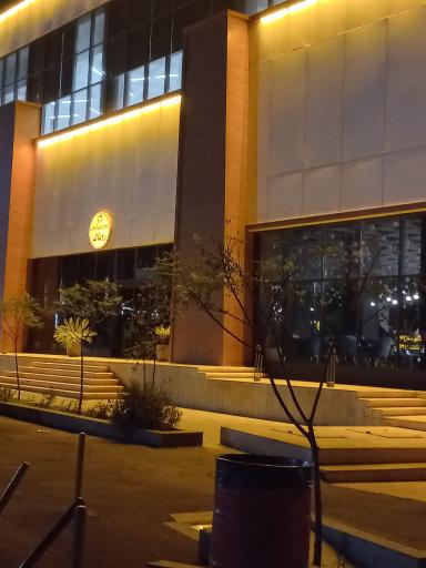 عکس رستوران بین المللی روناک 