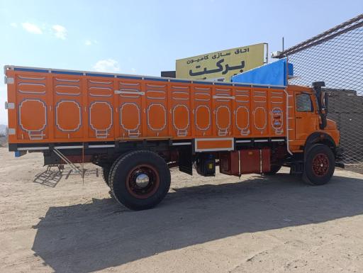 عکس اتاق سازی کامیون برکت مشهد