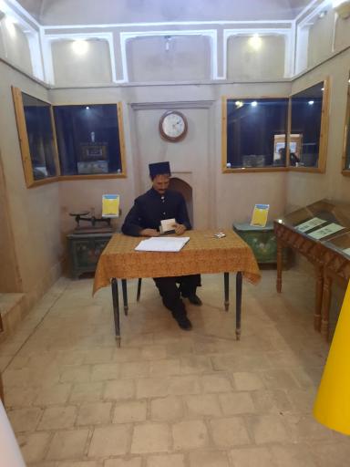 عکس چاپارخانه میبد