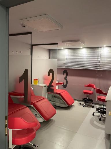 عکس آزمایشگاه پاتوبیولوژی فرین