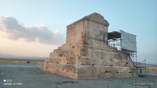 عکس آرامگاه کوروش بزرگ