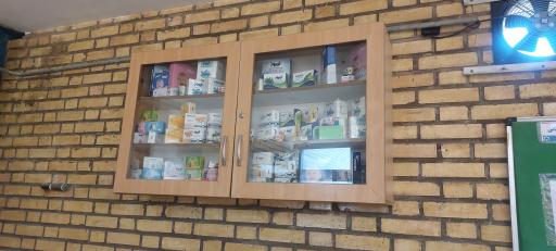 عکس گروه بهداشتی فیروز