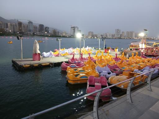 عکس خدمات اجاره قایق