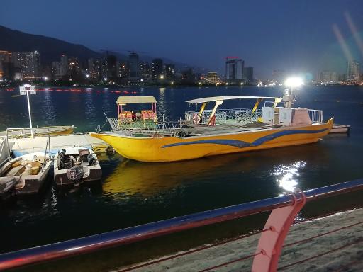 عکس خدمات اجاره قایق