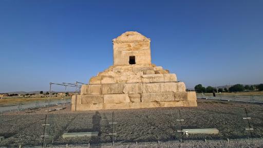 عکس آرامگاه کوروش بزرگ
