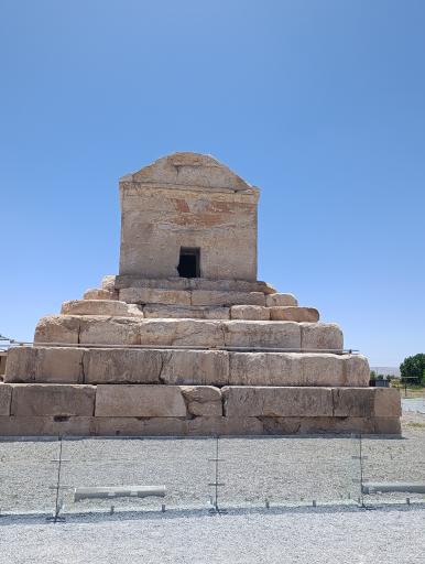 عکس آرامگاه کوروش بزرگ