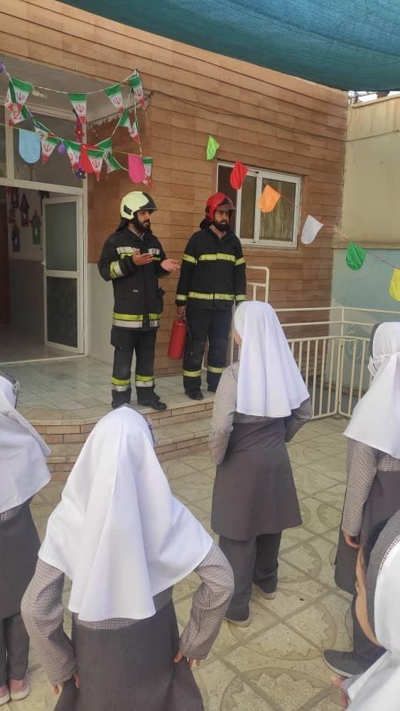 عکس پیش دبستان و دبستان دخترانه غیرانتفاعی حوریه شعبه ۱