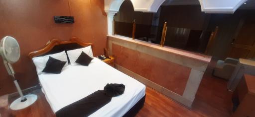 عکس هتل خیام