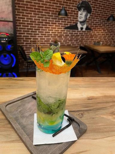 عکس کافه دیلان