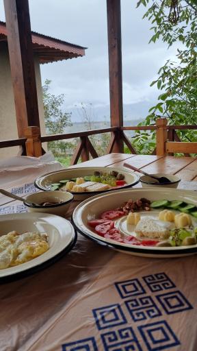 عکس بومگردی مروارید رودبار