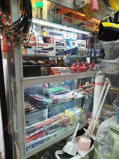 عکس رنگ و ابزارآلات ساختمانی اوین ابزار(جواد)