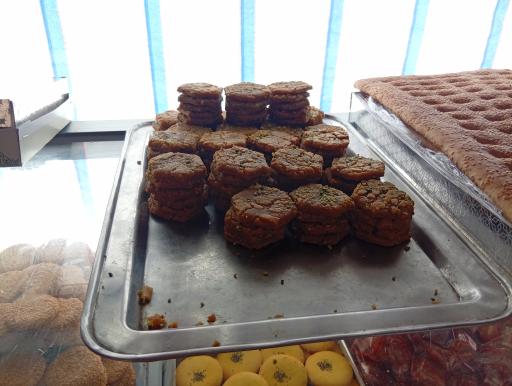 حلوا مسقطی  سنتی لاری ضیافت