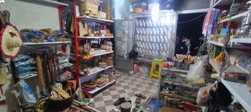 عکس گیوه بافی مادح نیک سیرت