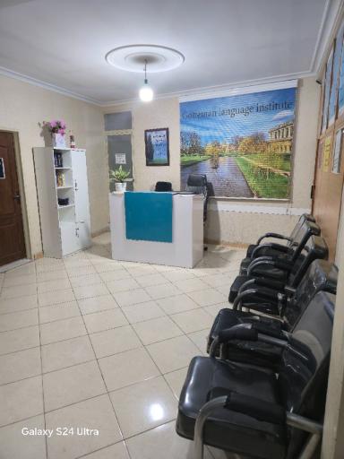 عکس آموزشگاه زبان گفتمان