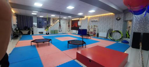 عکس باشگاه ورزشی موج مثبت