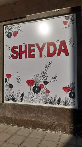 عکس خدمات تخصصی ناخن شیدا