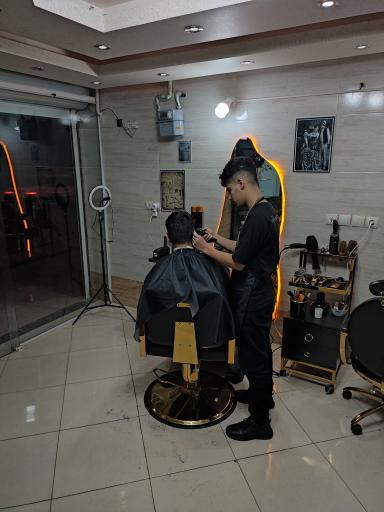 عکس آرایشگاه ام تی بی