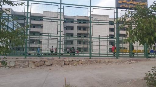 عکس زمین ورزشی لندی