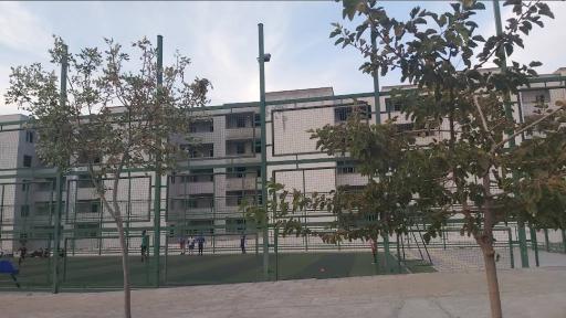 عکس زمین ورزشی لندی