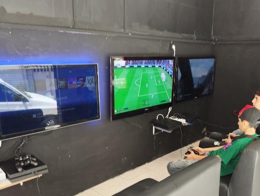 عکس گیم نت لئو