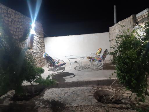 عکس سرای سنتی باغچه نیکان