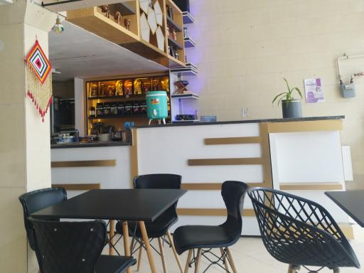 عکس کافه چیتا