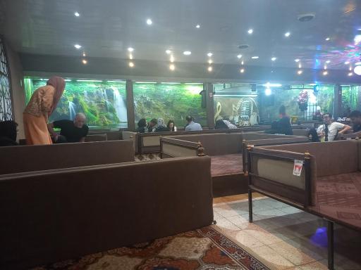 عکس باغ رستوران سنتی دورهمی