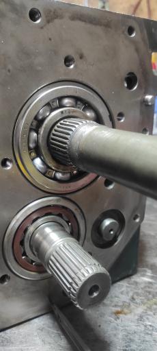 عکس تعمیرگاه نیسان  تخصصی محسن