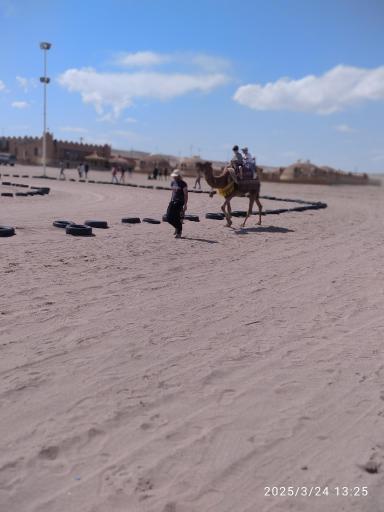 عکس کمپ کویری شهر آفتاب یزد