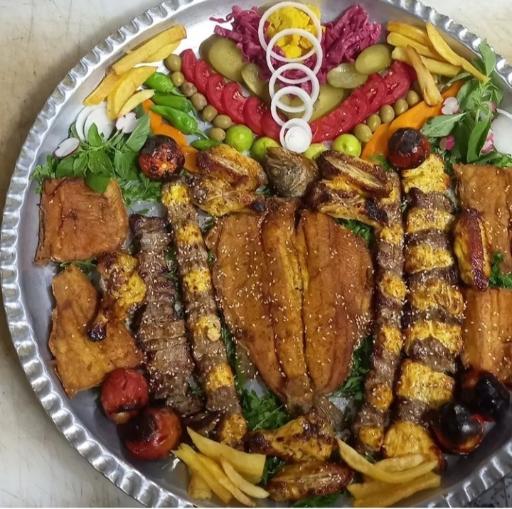 عکس باغ رستوران سنتی دورهمی