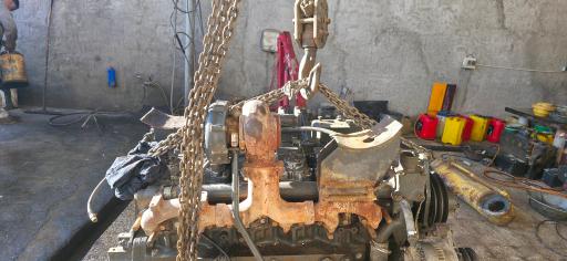 عکس کارگاه ماشین آلات راهسازی حسین طیبی