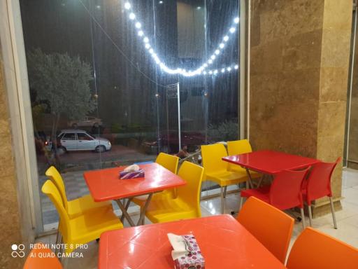 عکس فست فود فرندز 