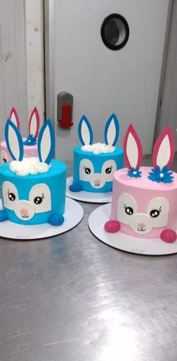 عکس شیرینی فروشی میرداماد