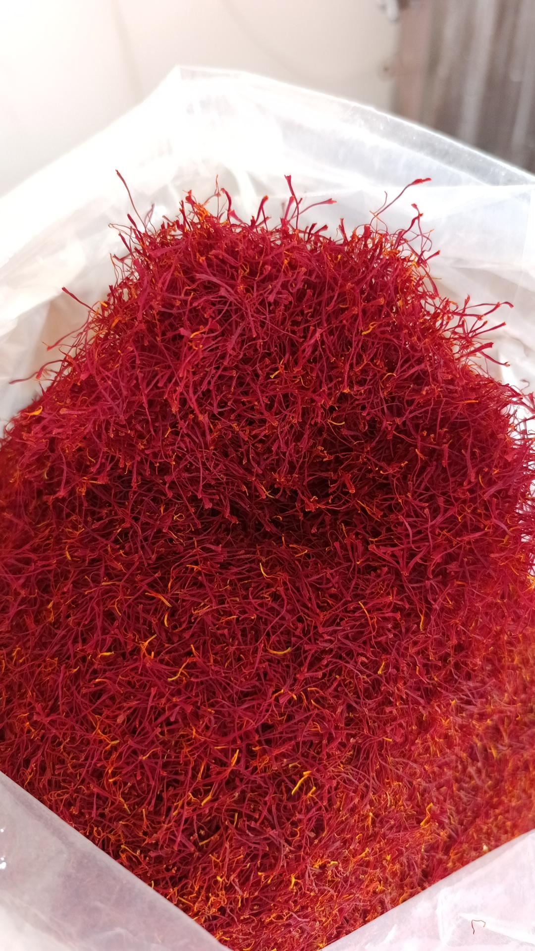 عکس زعفران دل نرم