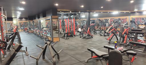 عکس باشگاه بدنسازی ضربان قلب